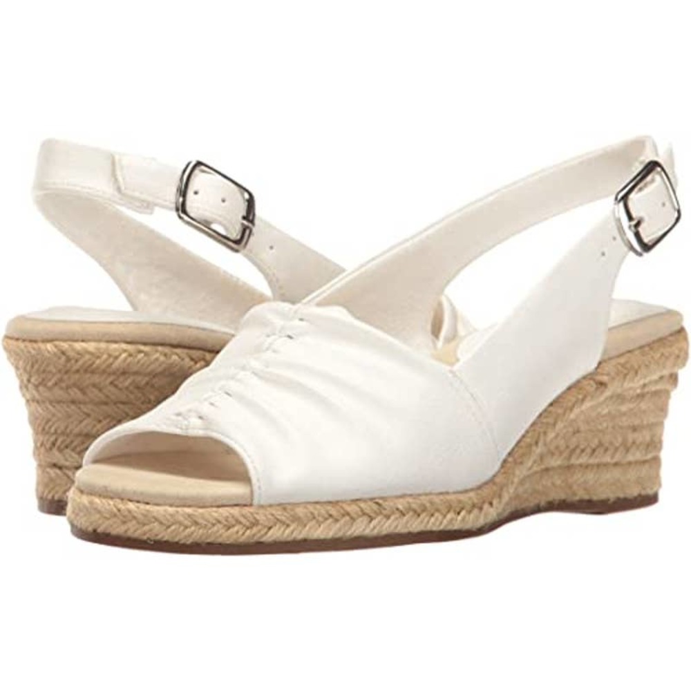 Easy Street Kindly White Espadrille Wedge Sandal size 10.